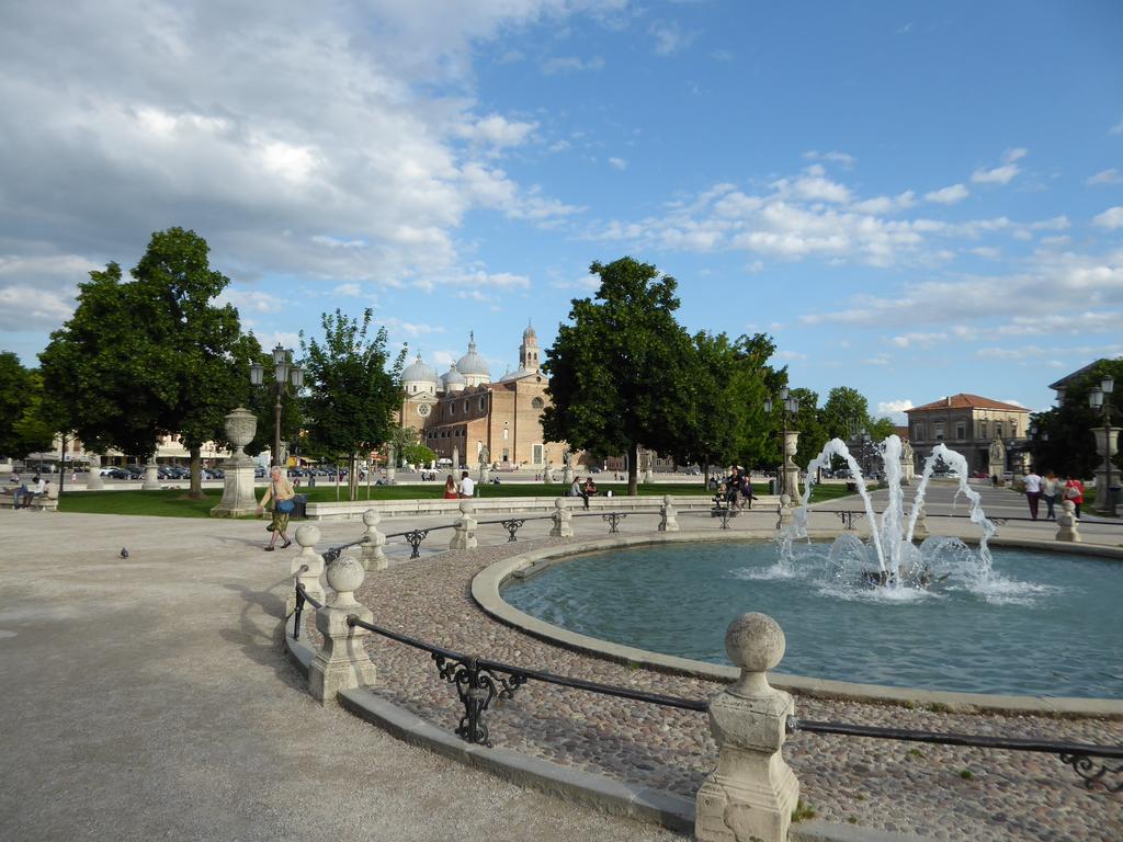 Residenza Carducci Padova Acomodação com café da manhã Exterior foto
