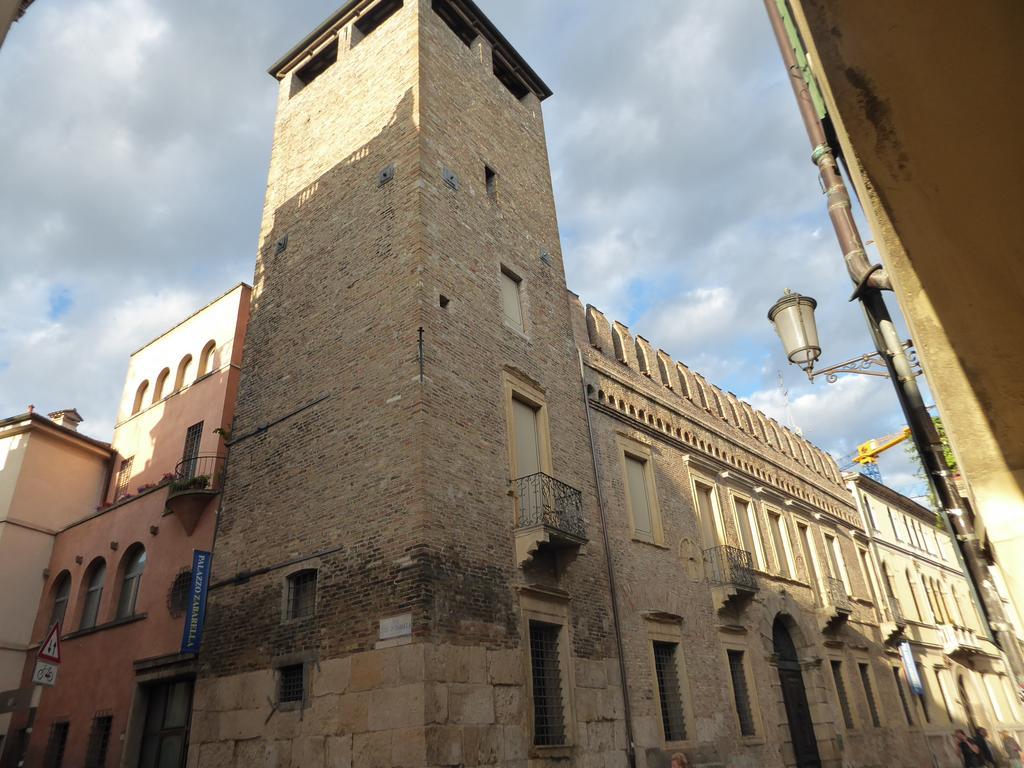 Residenza Carducci Padova Acomodação com café da manhã Exterior foto