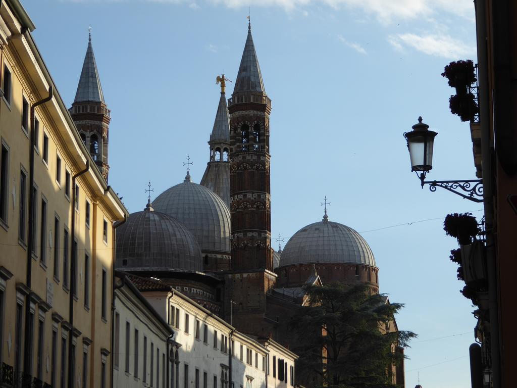 Residenza Carducci Padova Acomodação com café da manhã Exterior foto