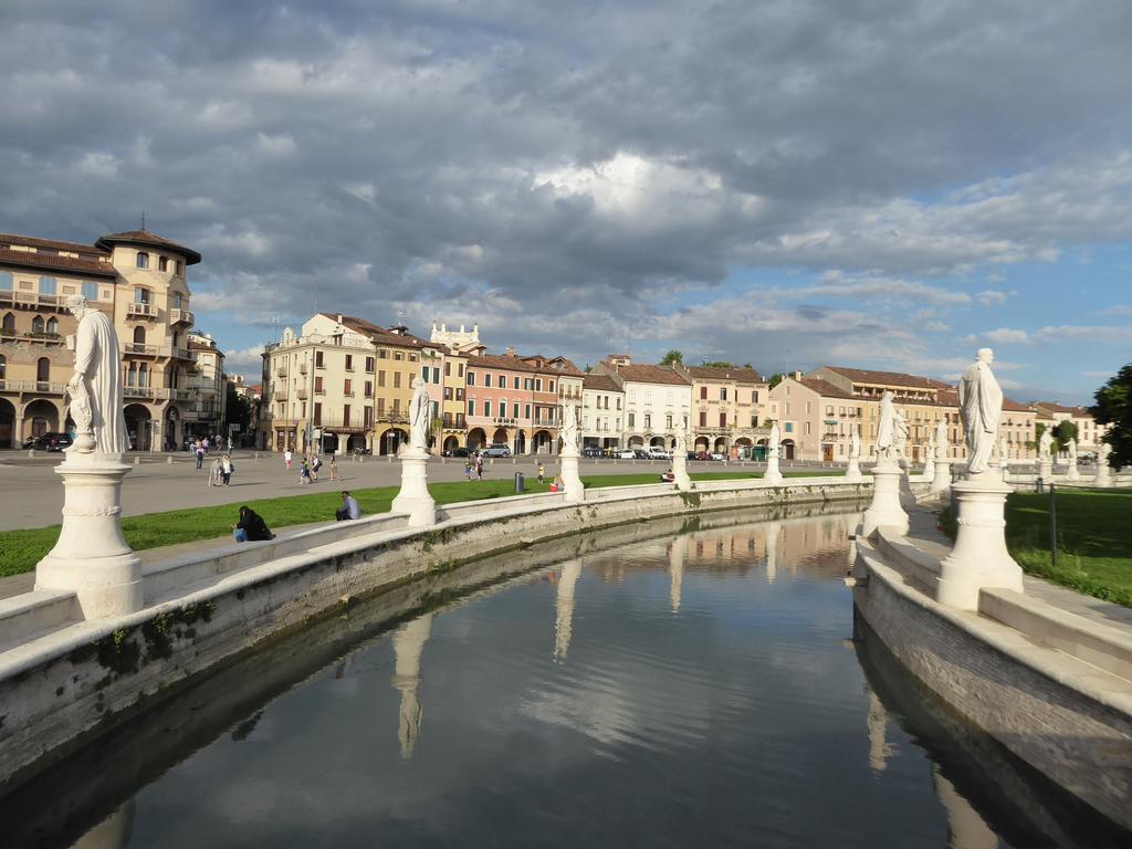 Residenza Carducci Padova Acomodação com café da manhã Exterior foto