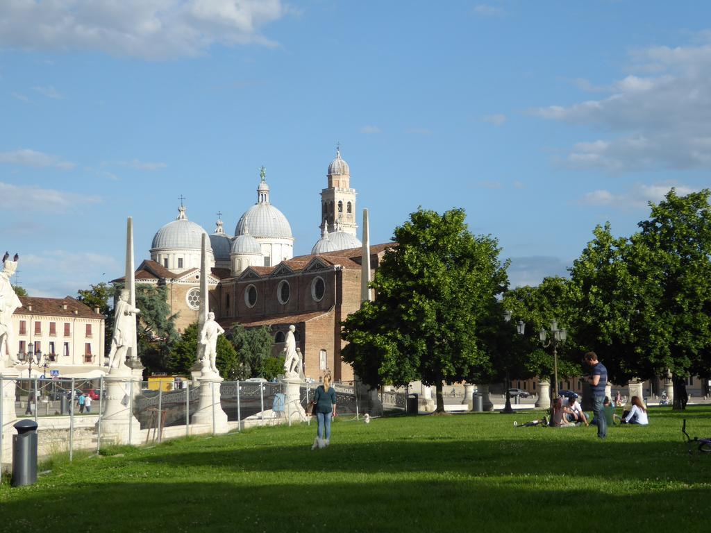 Residenza Carducci Padova Acomodação com café da manhã Exterior foto